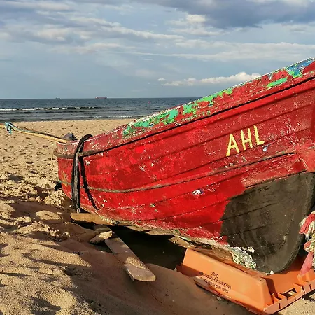 Lägenhet Village In