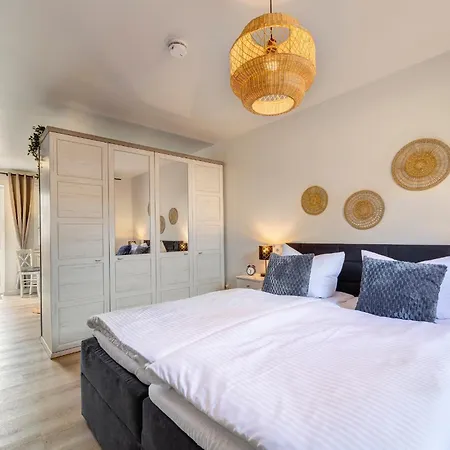 Village In Lägenhet